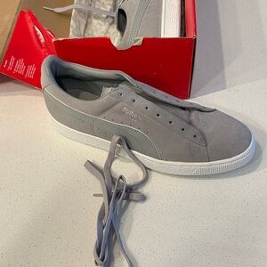 Puma Men's Classic Gray Sneakers